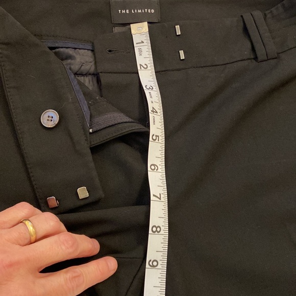 The Limited Cassidy Fit Dress Bermuda Shorts, Size 4 - Picture 6 of 12